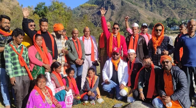 पोलिंग गांव के 25 लोगों की सनातन धर्म में वापसी