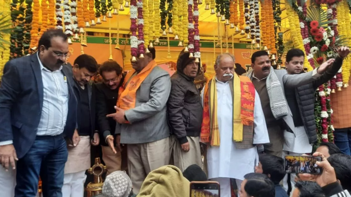 राम मंदिर के लिए जलेसर से 24 सौ किलो का घंटा रवाना