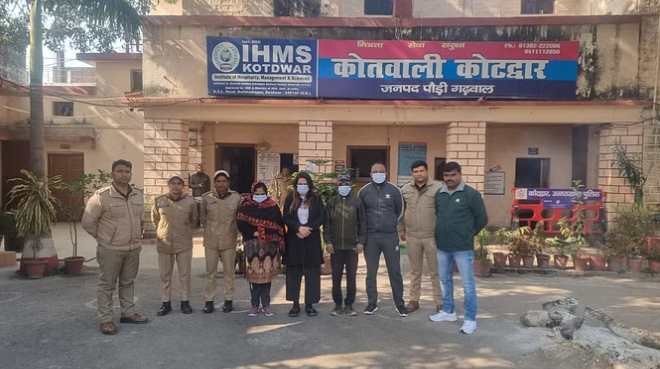 धोखाधड़ी के आरेापी गिरफ्तार