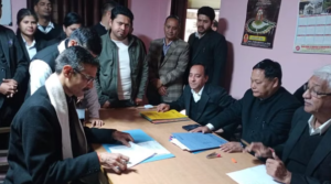 देहरादून बार एसोसिएशन चुनाव के लिए नामांकन