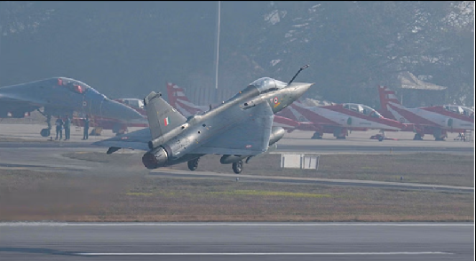 भारत जल्द ही अपने सभी लड़ाकू विमान खुद बनाने में होगा सक्षम; तेजस के पूर्व मुख्य डिजाइनर का बयान