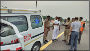 एंबुलेंस पिकअप की टक्कर; एम्बुलेंस में सवार पांच लोगों की दर्दनाक मौत, मरने वाले पांच में दो ड्राइवर