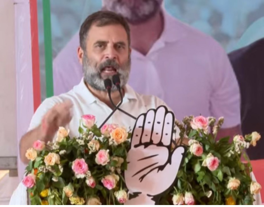 अंग्रेजी शर्म नहीं, शक्ति है… राहुल गंधी का अमित शाह पर पलटवार, कहा- भाजपा-आरएसएस नहीं चाहते कि गरीब के बच्चे अंग्रेजी सीखे |