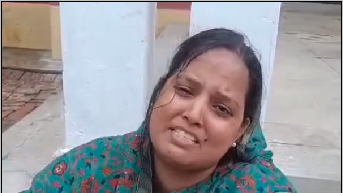 भाजपा महिला मोर्चा की जिलाध्यक्ष थाने में फूट-फूटकर रोईं, पुलिस पर लगाया बदसलूकी का आरोप