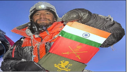 सेना मेडल से सम्मानित इंदर अधिकारी ने एवरेस्ट पर फहराया तिरंगा, उत्तराखंड का बढ़ाया मान, भारतीय सेना के साहसिक दल ने रचा इतिहास