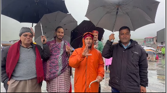 केदारनाथ धाम के नाम से मंदिर निर्माण, तीर्थ पुरोहितों ने खोला मोर्चा, निर्माण बंद करने कि दी चेतावनी