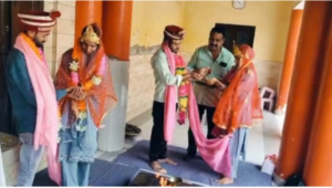 मुस्लिम समुदाय की दो युवतियों ने हिंदू युवकों से किया प्रेम विवाह, बदला नाम, अब परिवार से जान का खतरा