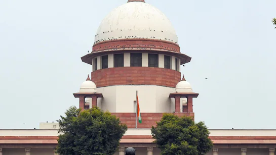 वक्फ एक्ट पर नहीं लगेगी पूरी रोक, शीर्ष अदालत ने दी कुछ धाराओं को राहत