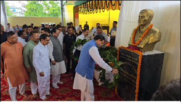 सीएम पुष्कर सिंह धामी ने खटीमा के शहीद आंदोलनकारियों को दी श्रद्धांजलि