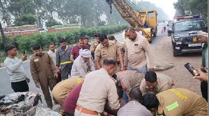 UP: राजस्थान से लौट रही पुलिस टीम हादसे का शिकार, 2 की मौत, 5 घायल