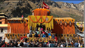 बदरीनाथ मंदिर के कपाट आज से बंद, पंच पूजाओं के साथ शुरू हुआ देवताओं का आगमन