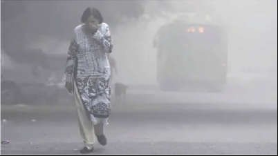 दिल्ली-NCR में सांस लेना हुआ मुश्किल, वायु गुणवत्ता में भारी गिरावट