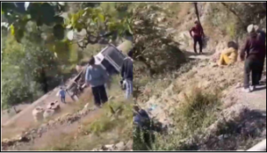 Uttarakhand: गुजरात के 28 श्रद्धालुओं की बस हादसे का शिकार, 5 की दर्दनाक मौत
