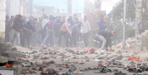 UP: संभल में हाई अलर्ट, PAC–RAF तैनात, मस्जिद के आसपास ड्रोन निगरानी