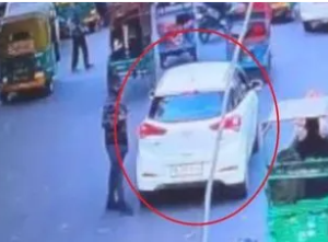 दिल्ली ब्लास्ट: धमाके से पहले तीन घंटे तक खड़ी रही संदिग्ध कार, जांच में नया खुलासा