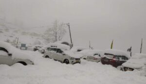 Uttarakhand: बारिश-बर्फबारी के आसार, 5 दिसंबर से गिरेगा तापमान