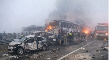 UP: इस वजह से हुआ एक्सप्रेस-वे पर भीषण हादसा, 13 लोगो गई जान