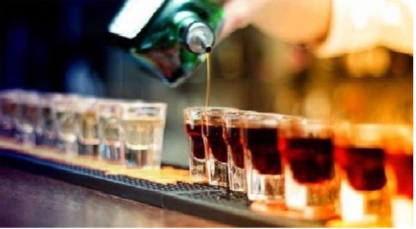 Uttarakhand: 15 दिसंबर से शराब होगी महंगी, वैट लागू, प्रति बोतल बढ़ेगी कीमत
