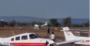 एयरलिफ्ट के दौरान ट्रेनी विमान दुर्घटनाग्रस्त, सागर की ढाना एयरstrip पर बड़ा हादसा