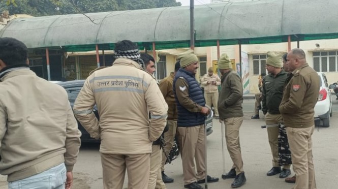 सामूहिक दुष्कर्म के बाद मासूम की हत्या; दरिंदों ने छत से फेंका शव, गिरफ्तार