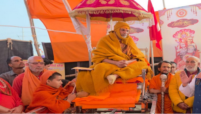 शंकराचार्य अविमुक्तेश्वरानंद सातवें दिन भी धरने पर बैठे, शिविर के पास रात में संदिग्ध गतिविधियां