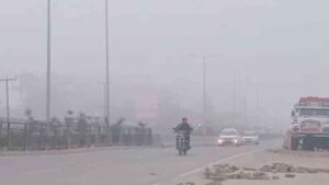 बर्फबारी के बाद प्रदेश में कड़ाके की ठंड, शीत दिवस जैसे हालात बरकरार