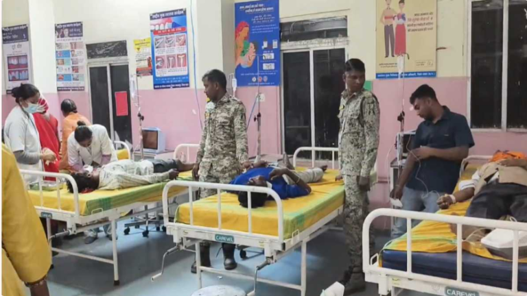 तेज रफ्तार ने ली जान: टाटा मैजिक की टक्कर से RSS नेता की मौत, चार घायल