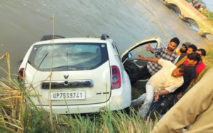 बड़ा सड़क हादसा: नहर में गिरी कार, महिला सहित 3 लोगों की डूबने से मौत