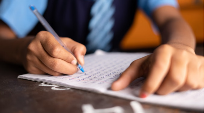 उत्तराखंड बोर्ड परीक्षा: 10 वीं-12 वीं की परीक्षाएं कल से शुरू, 1261 केंद्रों पर दो लाख से ज्यादा परीक्षार्थी देंगे परीक्षा