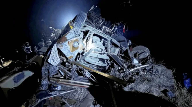 पोखरा से काठमांडू जा रही यात्री बस त्रिशूली नदी में गिरी, 18 की मौत, कई घायल