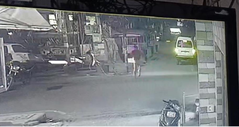 तेज रफ्तार स्पोर्ट्स बाइक ने डॉक्टर को मारी टक्कर; सीसीटीवी में कैद हुई घटना