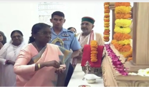 अयोध्या में भव्य आयोजन, राष्ट्रपति मुर्मू ने की ‘श्रीराम यंत्र’ स्थापना