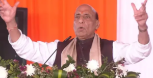 “धामी धाकड़ भी, धुरंधर भी” – राजनाथ सिंह ने की CM की जमकर तारीफ