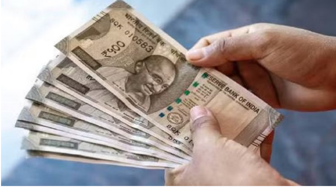 घरेलू एलपीजी सिलेंडरों की कीमतों में बढ़ोतरी, कमर्शियल की कीमतों में करीब 150 रुपये का इजाफा