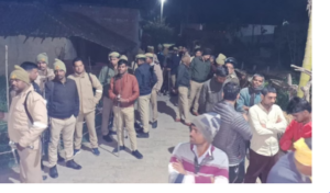 बेटे ने कुल्हाड़ी से हमला कर माता-पिता, दादी और बहन को उतारा मौत के घाट