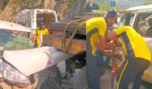 कौड़ियाला में भीषण सड़क हादसा, कार ट्रक से टकराई