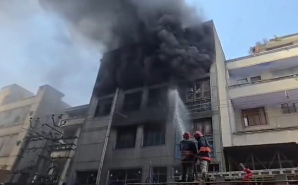 नरेला अग्निकांड: कोई हताहत नहीं, लेकिन भारी आर्थिक नुकसान