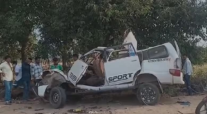 नर्मदापुरम में भीषण सड़क हादसा: टवेरा-ट्रॉली टक्कर में 5 की मौत