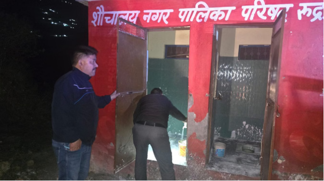 चारधाम यात्रा से पहले प्रशासन का बड़ा एक्शन, ओवररेटिंग पर कसा शिकंजा