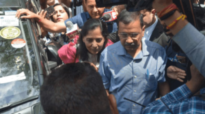 शराब घोटाला मामले में अरविंद केजरीवाल की याचिका पर सीबीआई को notice, 13 अप्रैल को होगी सुनवाई