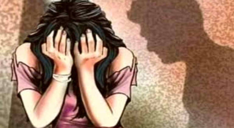 नौकरी का झांसा देकर महिला से दुष्कर्म, आरोपियों के खिलाफ अब तक केस दर्ज नहीं
