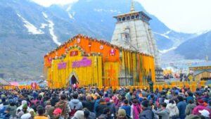 Kedarnath मार्ग पर खाई में गिरने से एक श्रद्धालु की मौत, शॉर्टकट पड़ा भारी
