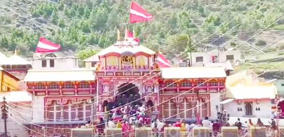 सेवानिवृत्ति के बाद पूर्व मंदिर अधिकारी गिरफ्तार, चढ़ावे की कथित अनियमितता में सामने आया नाम