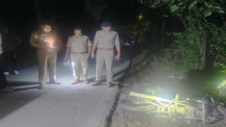 Dehradun में पुलिस-बदमाश मुठभेड़, सहारनपुर का गैंगस्टर रईस दोनों पैरों में गोली लगने से घायल