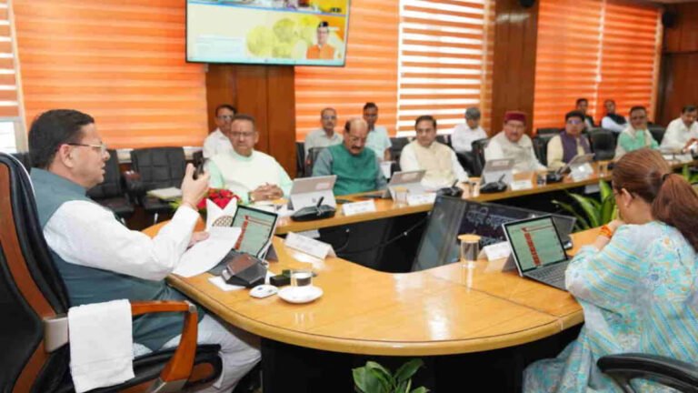 Uttarakhand के 7 हजार से ज्यादा उपनलकर्मियों को बड़ी राहत, समान काम-समान वेतन का रास्ता साफ