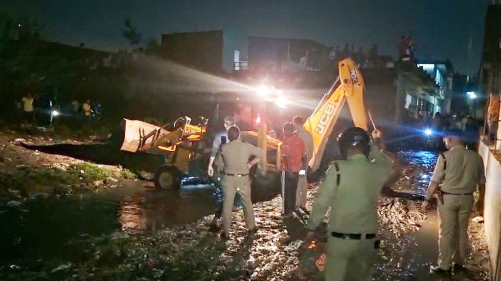 Haridwar में नाले में बही 6 साल की विधिका का 30 घंटे बाद मिला शव
