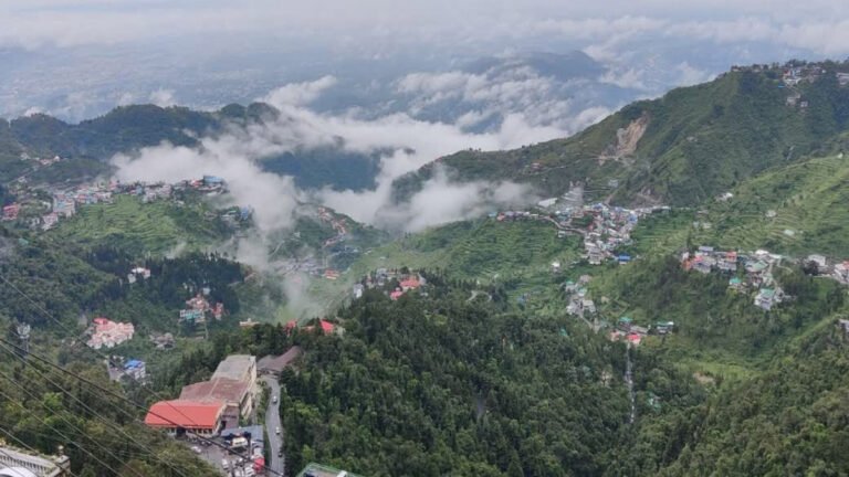 Uttrakhand में कमजोर पड़ने लगा मानसून, 21 सितंबर तक बारिश का दौर जारी रहने का अनुमान