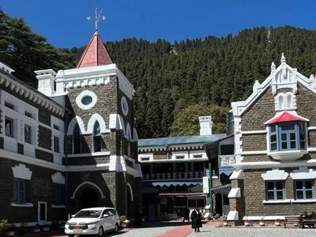 Haridwar मनसा देवी रोपवे विवाद पर हाईकोर्ट सख्त, 3 महीने में समाधान निकालने के निर्देश