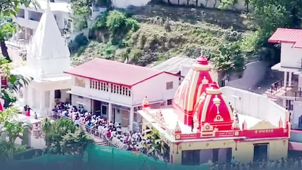 Kainchi Dham में दर्शन के लिए करना पड़ सकता है ऑनलाइन रजिस्ट्रेशन, भीड़ नियंत्रित करने को बनेगा नया प्लान