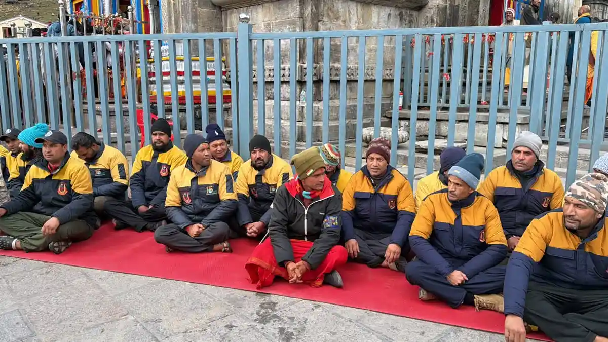 Kedarnath में BKTC के 300 अस्थायी कर्मचारी करेंगे आंदोलन, एक सप्ताह क्रमिक अनशन के बाद अनिश्चितकालीन हड़ताल की चेतावनी